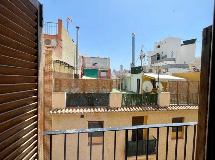 Image No.1-3 Bed Apartment for sale
