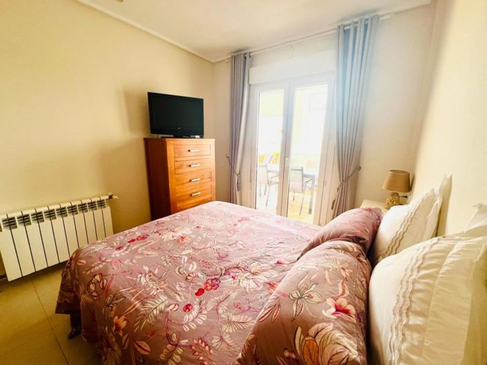 Image No.22-2 Bed Apartment for sale