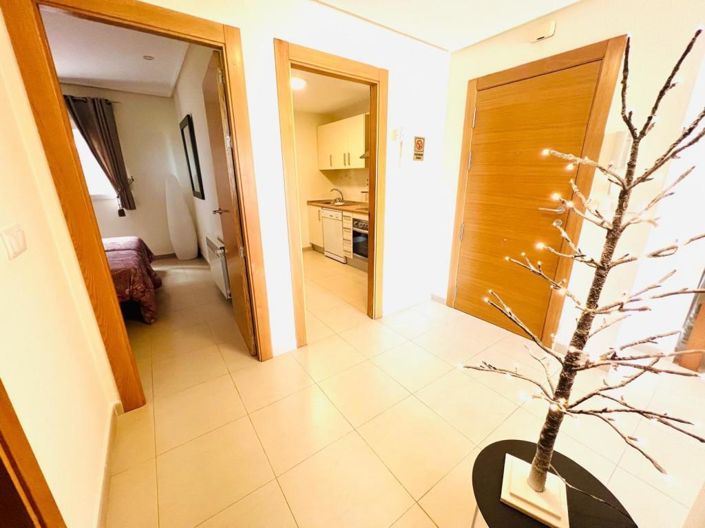 Image No.32-2 Bed Apartment for sale