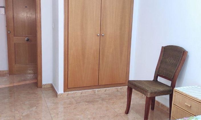 Image No.18-3 Bed Apartment for sale