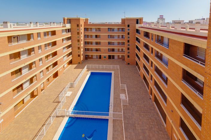Image No.1-Appartement de 2 chambres à vendre à Torrevieja