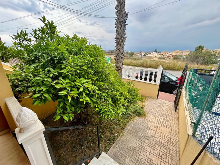 Image No.3-Villa de 2 chambres à vendre à Torrevieja