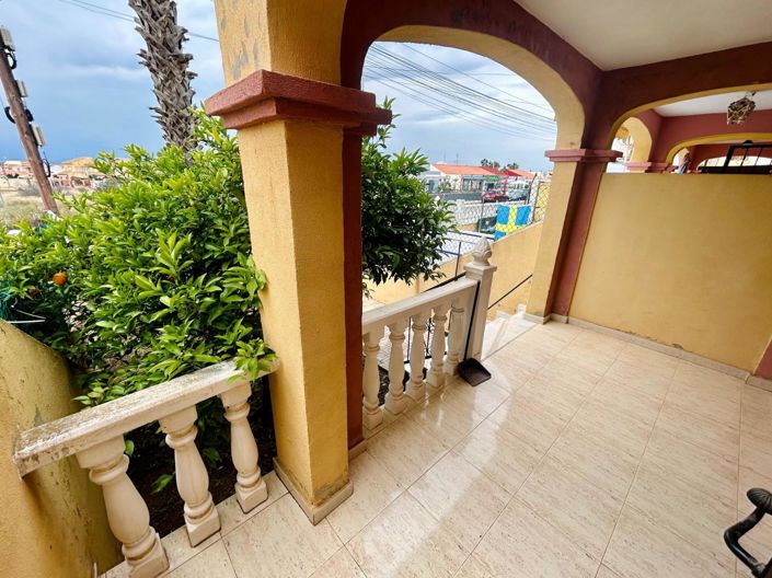 Image No.5-Villa de 2 chambres à vendre à Torrevieja