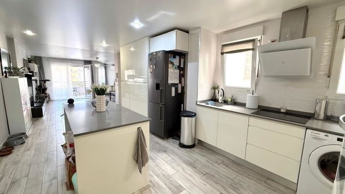 Image No.14-3 Bed Apartment for sale