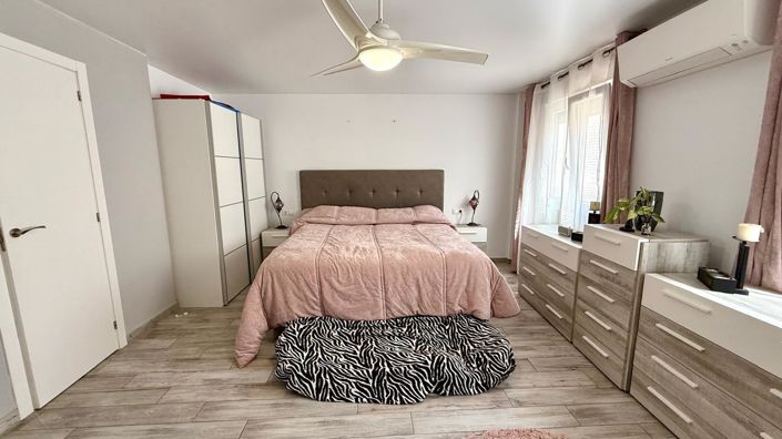 Image No.28-3 Bed Apartment for sale