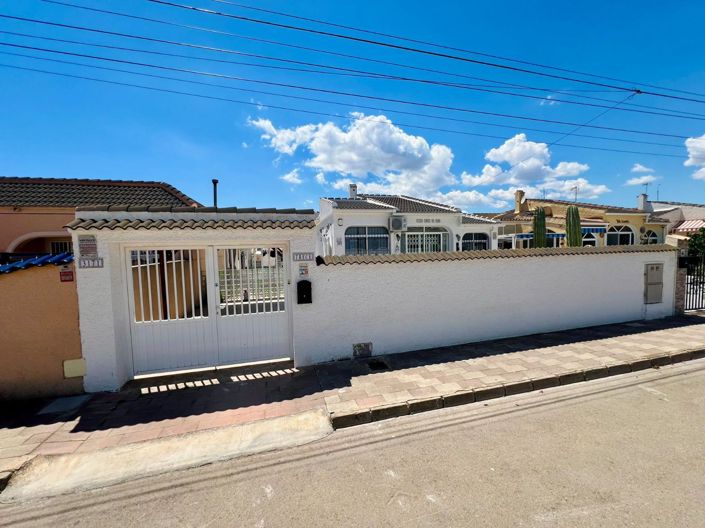 Image No.1-Maison de 2 chambres à vendre à Torrevieja