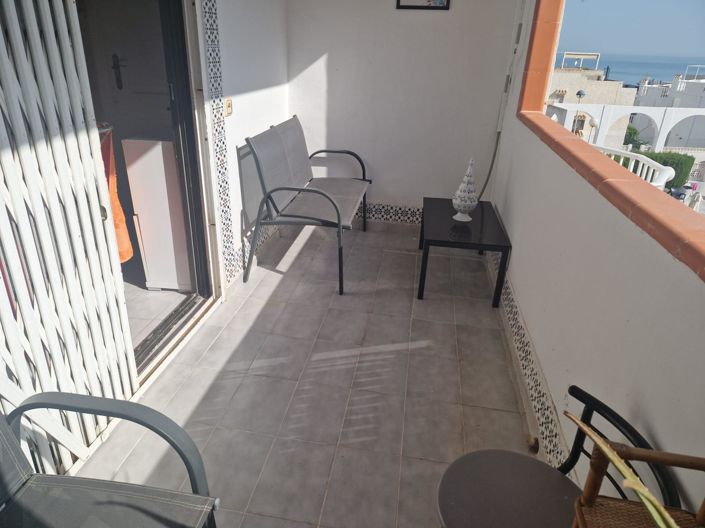 Image No.2-Appartement de 2 chambres à vendre à Torrevieja