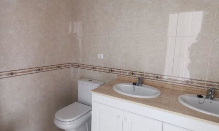 Image No.27-2 Bed Apartment for sale