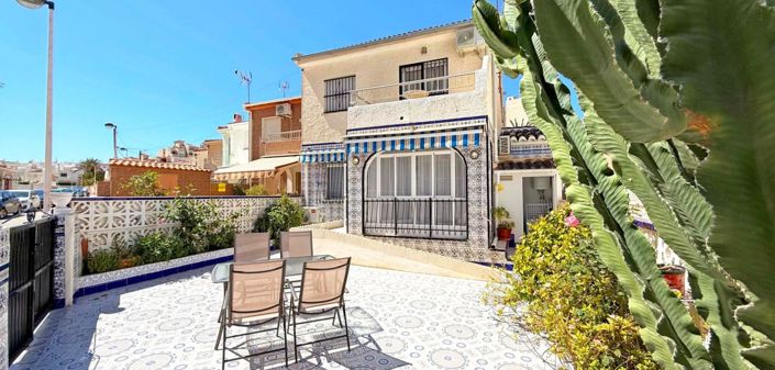 Image No.1-Appartement de 2 chambres à vendre à Torrevieja