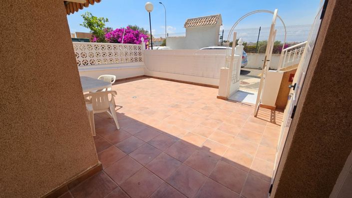 Image No.5-Bungalow de 2 chambres à vendre à Torrevieja