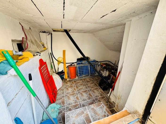 Image No.23-3 Bed House for sale