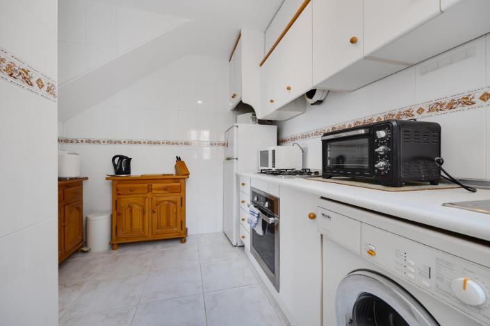 Image No.6-3 Bed Bungalow for sale