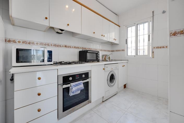 Image No.22-3 Bed Bungalow for sale