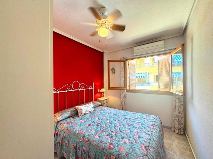 Image No.10-Villa de 2 chambres à vendre à Torrevieja