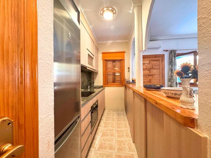 Image No.4-Villa de 2 chambres à vendre à Torrevieja