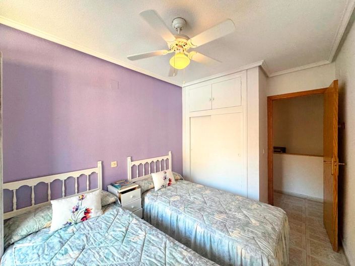 Image No.8-Villa de 2 chambres à vendre à Torrevieja