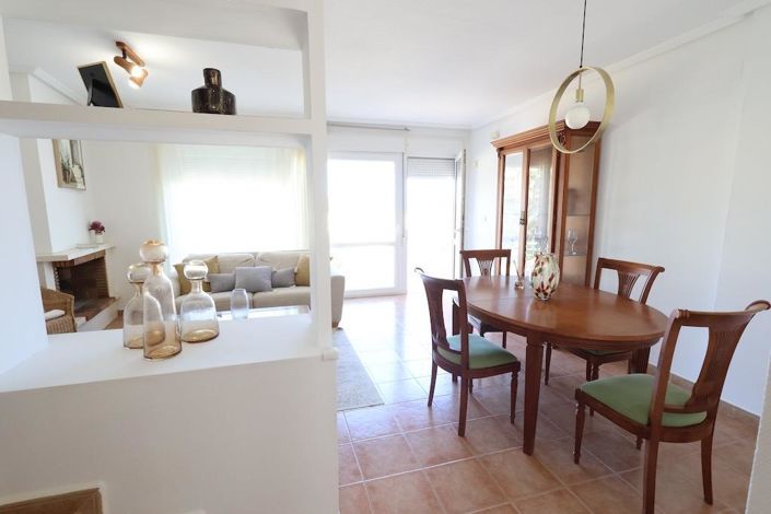 Image No.5-3 Bed House for sale