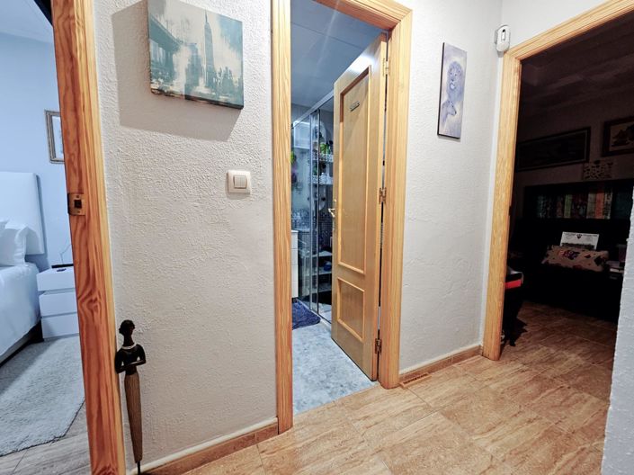 Image No.18-2 Bed Bungalow for sale