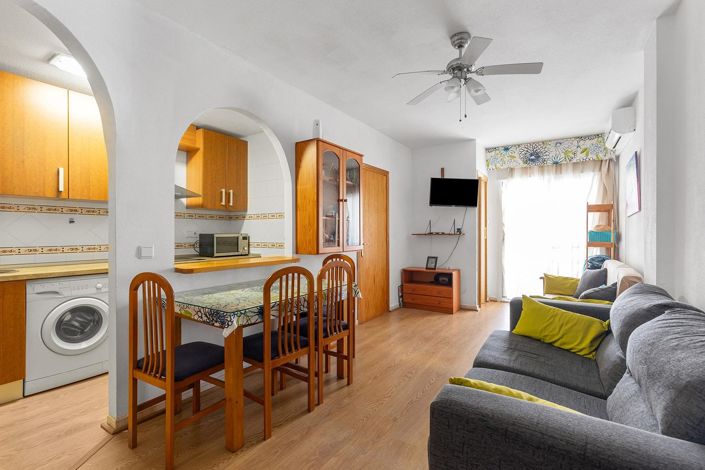 Image No.1-Propriété de 1 chambre à vendre à Torrevieja