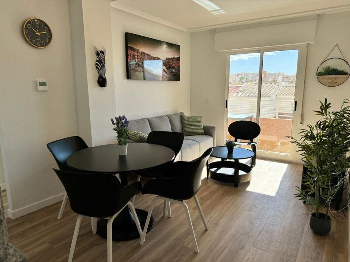 Image No.1-2 Bed Apartment for sale