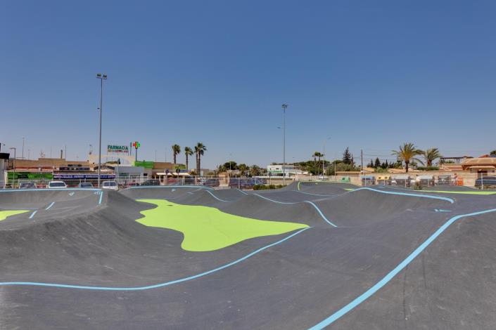 Image No.51-2 Bed Bungalow for sale