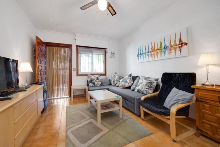 Image No.6-2 Bed Bungalow for sale