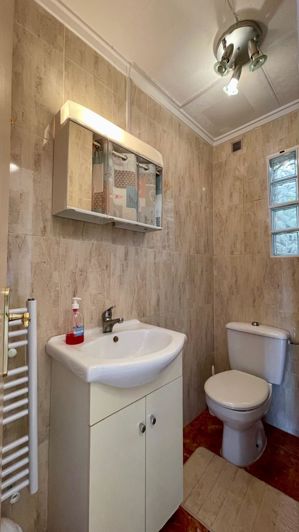 Image No.12-2 Bed Property for sale