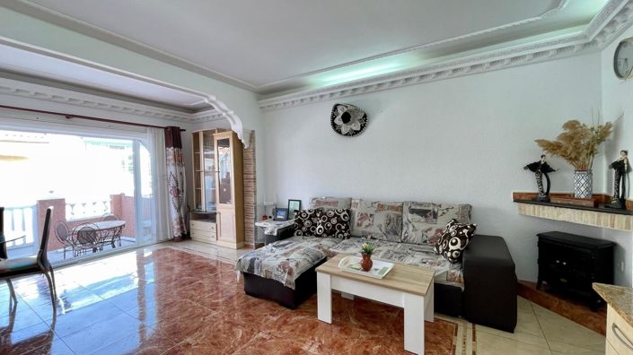 Image No.8-2 Bed Property for sale