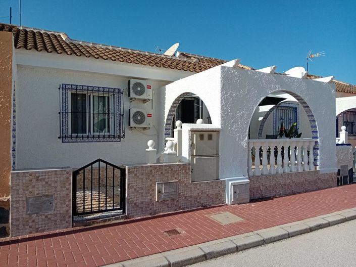 Image No.1-Villa de 2 chambres à vendre à Mazarron
