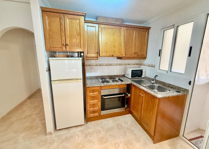 Image No.3-Appartement de 2 chambres à vendre à Torrevieja