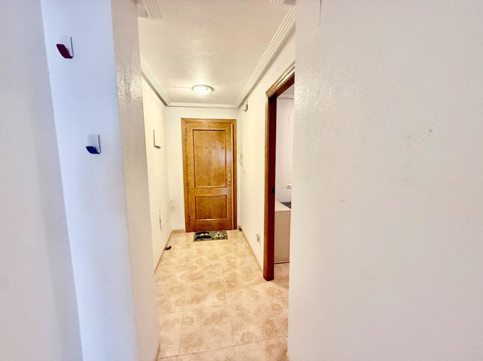 Image No.6-Appartement de 2 chambres à vendre à Torrevieja