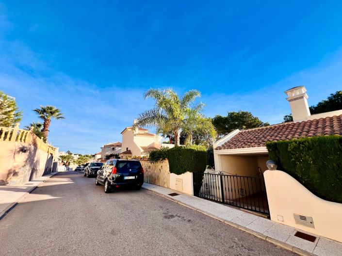 Image No.26-Villa de 3 chambres à vendre à Orihuela Costa