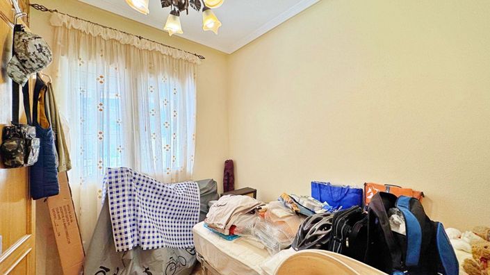 Image No.20-3 Bed House for sale