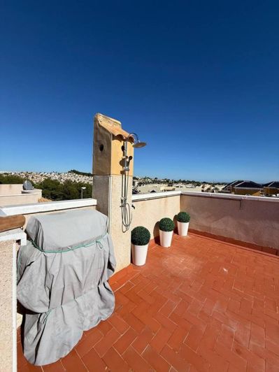 Image No.3-Bungalow de 2 chambres à vendre à Orihuela Costa