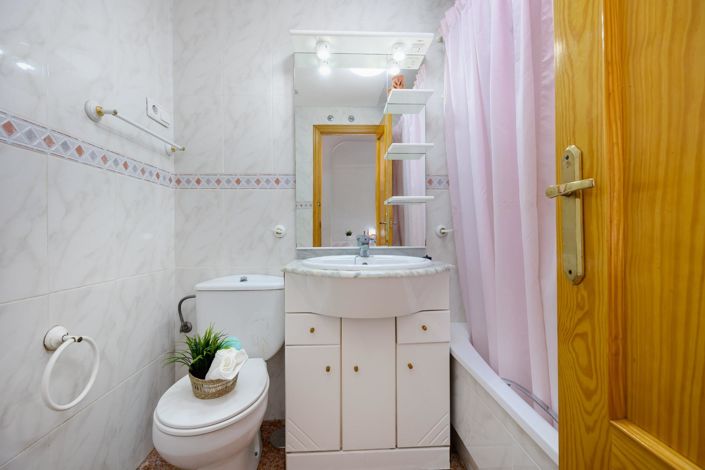 Image No.20-Propriété de 2 chambres à vendre à Torrevieja