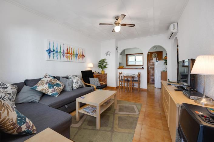 Image No.8-2 Bed Barn for sale