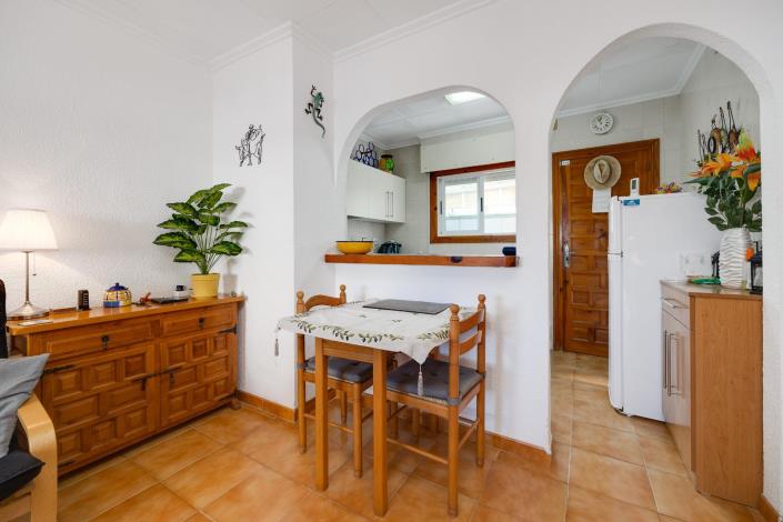 Image No.9-2 Bed Barn for sale