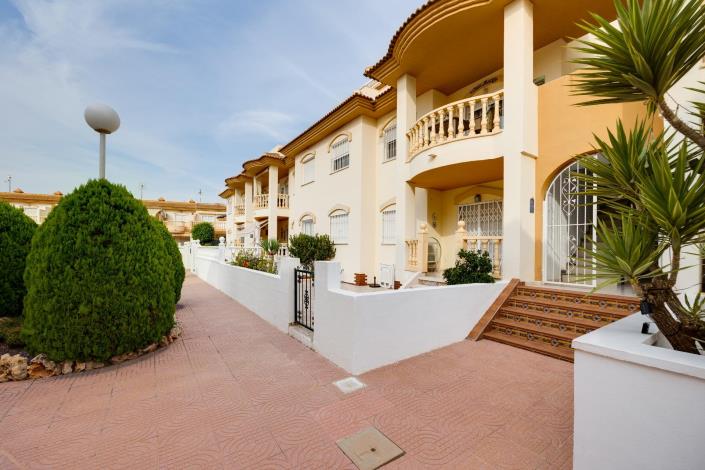 Image No.5-2 Bed Bungalow for sale