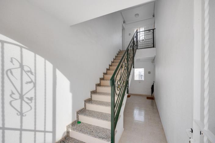 Image No.9-2 Bed Bungalow for sale