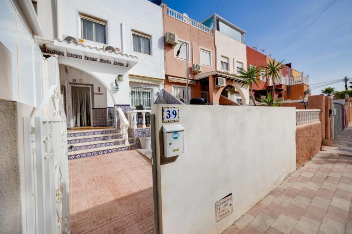 Image No.23-3 Bed Bungalow for sale