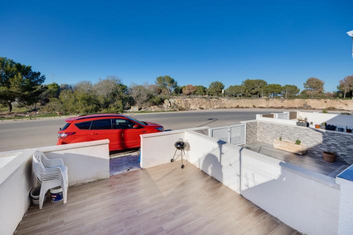 Image No.32-2 Bed Bungalow for sale