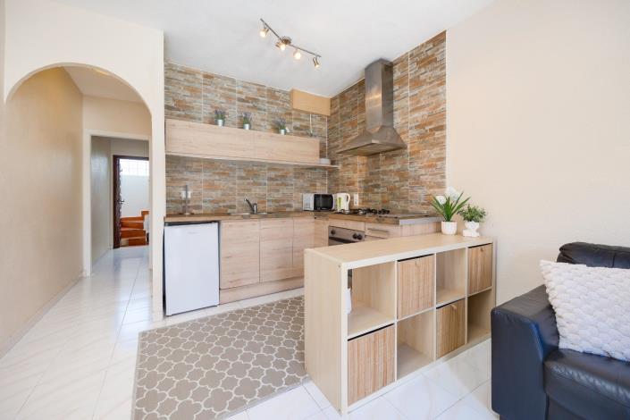 Image No.2-2 Bed Bungalow for sale