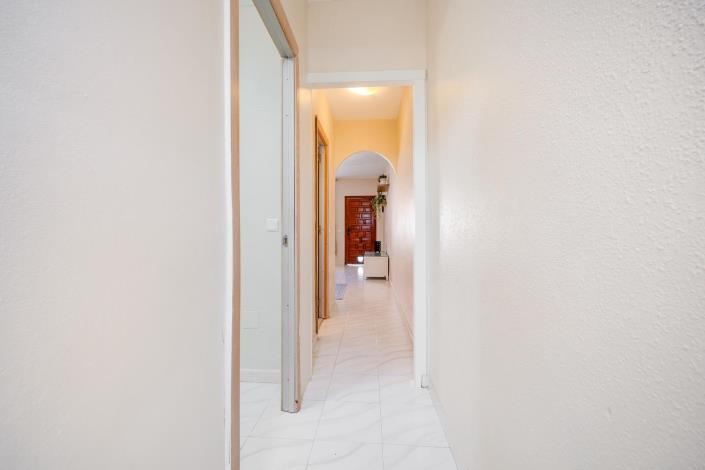 Image No.26-2 Bed Bungalow for sale