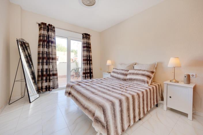 Image No.32-2 Bed Bungalow for sale