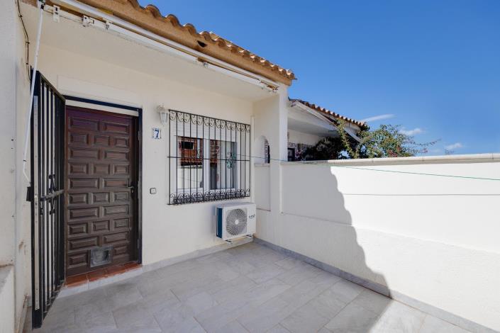 Image No.31-2 Bed Bungalow for sale