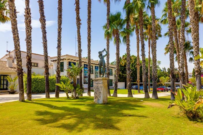 Image No.41-2 Bed Bungalow for sale