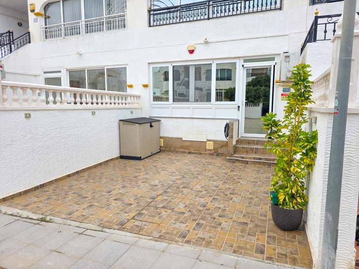 Image No.25-2 Bed Apartment for sale