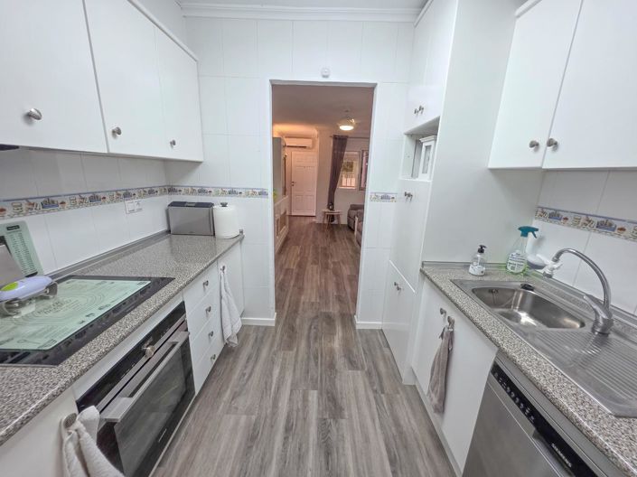 Image No.6-2 Bed Apartment for sale