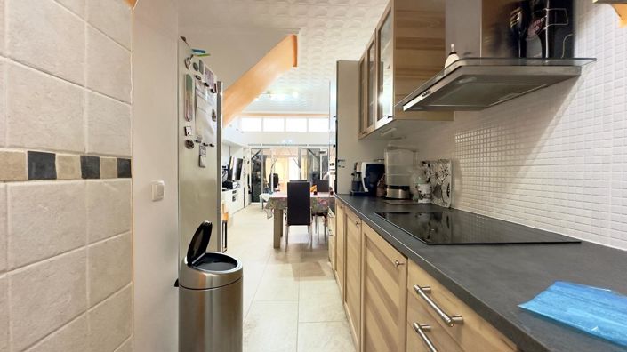 Image No.13-2 Bed House for sale