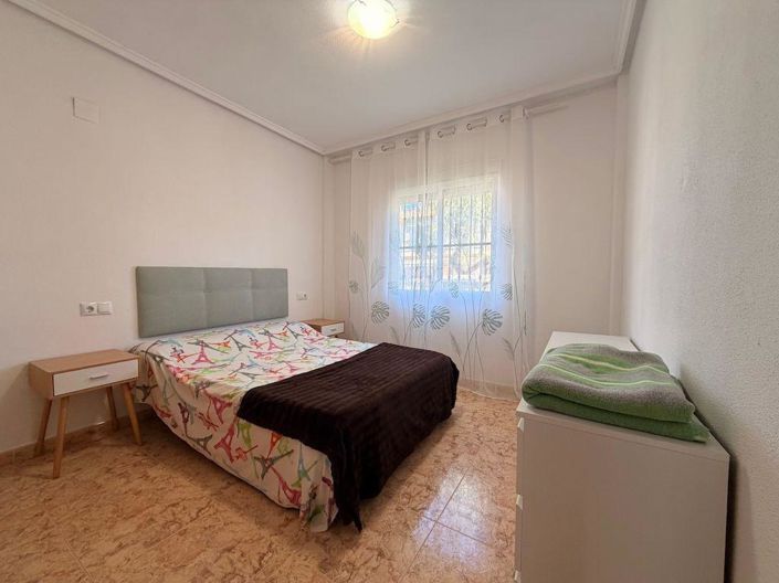 Image No.8-2 Bed Bungalow for sale